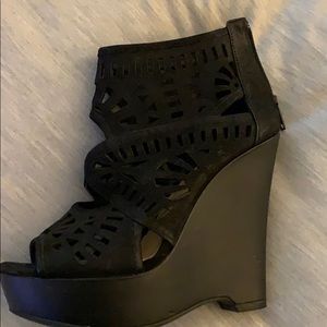 Steve Madden wedges